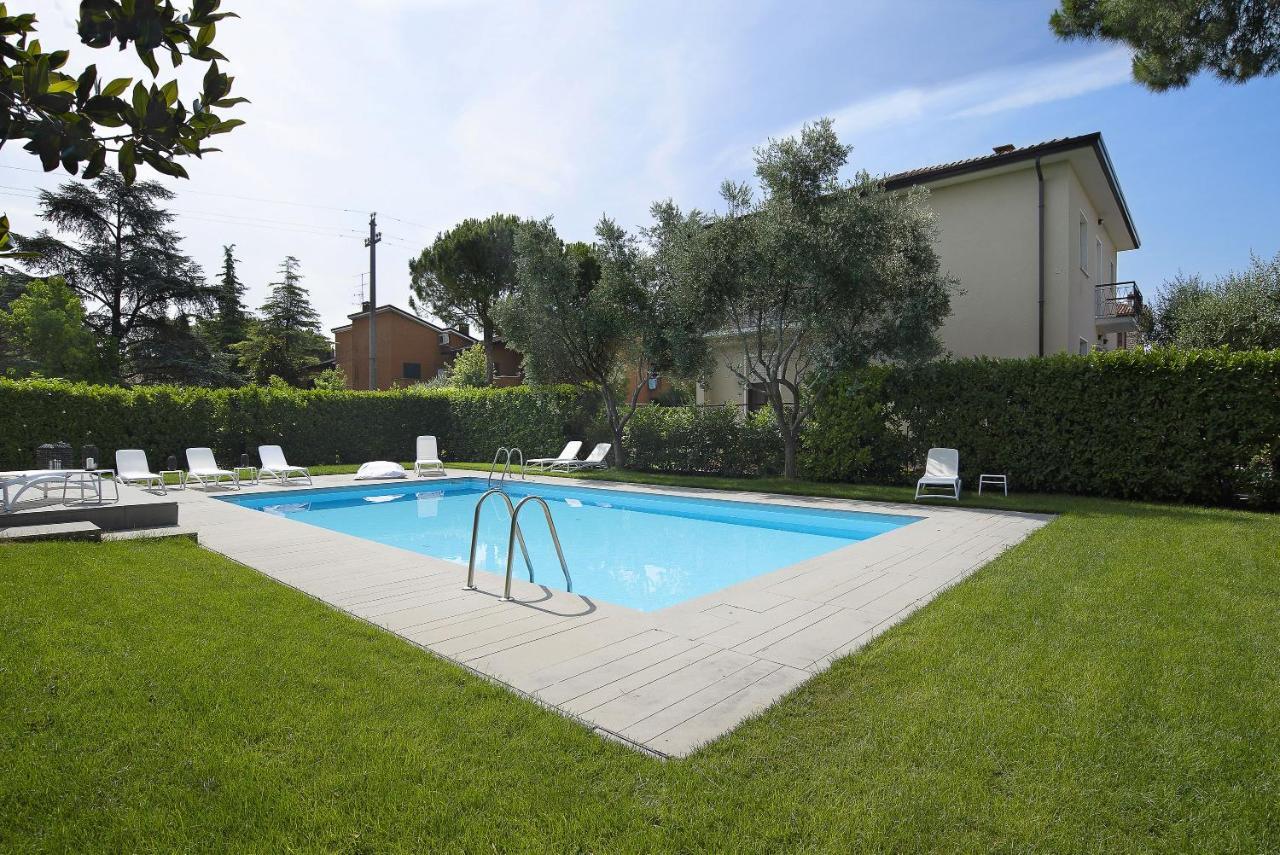 Baseventuno 4 Bilocale Apartment Sirmione Exterior photo