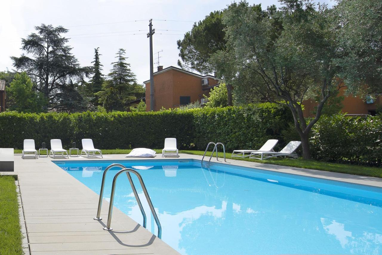 Baseventuno 4 Bilocale Apartment Sirmione Exterior photo